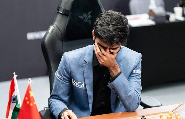 Gukesh se convierte en el campeón mundial más joven tras error histórico