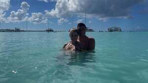 Tacuara se tomó unas vacaciones en pareja por las islas de República Dominicana