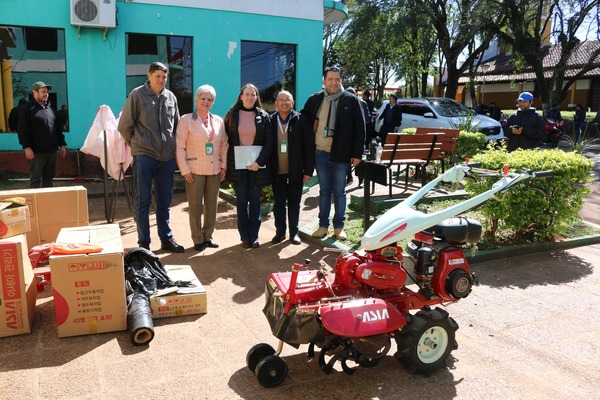 En Itapúa, Yacyretá entregará insumos y equipamientos para horticultores de San Pedro del Paraná y Alto Verá