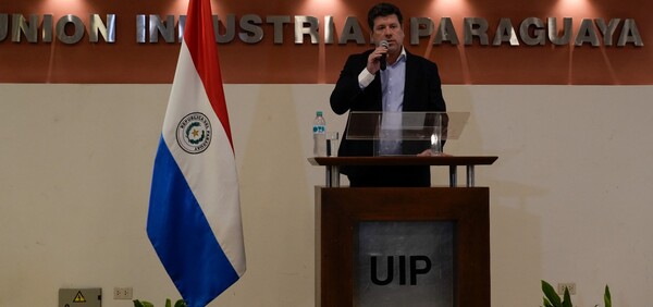 Ministro dijo que la energía producida debe beneficiar a todos los paraguayos, en acto de la UIP