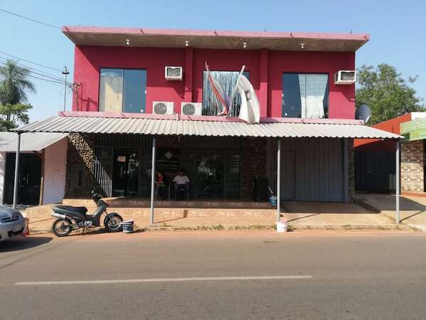 Carapeguá: Vecinos reducen a golpes a un hombre tras intentar coaccionar sexualmente a una abuela - Nacionales - ABC Color