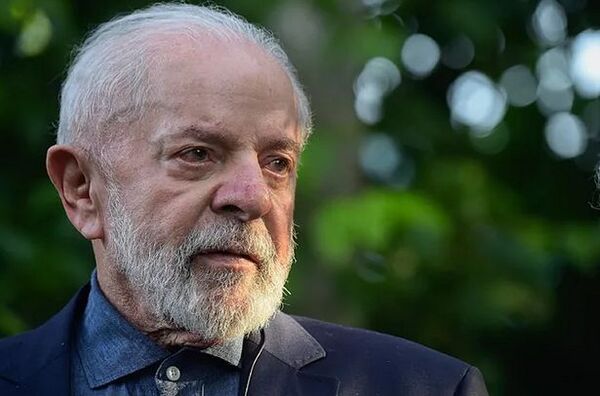 Lula ya está despierto y recibiría el alta este viernes