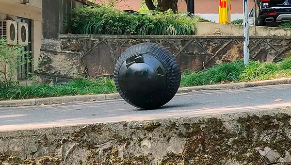 RT-G, el robot patrullero que lanza redes y corre contra el crimen: la IA toma el control de las calles chinas