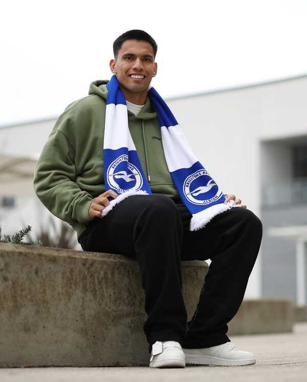 Diego Gómez se suma a la legión paraguaya en Inglaterra