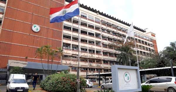 La Nación / Anuncian ley para pago de la deuda del Estado al IPS