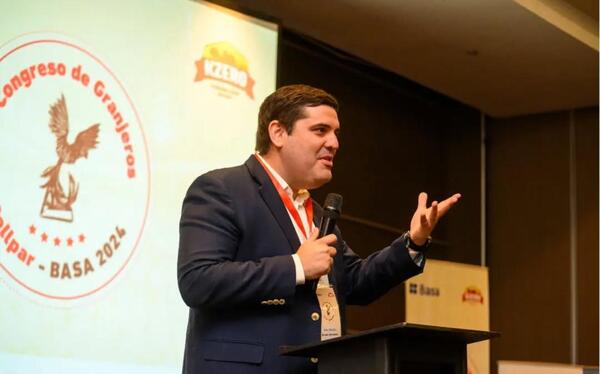 Martin sobre la carne aviar: “Paraguay tiene una posición sanitaria envidiable y hay interés por nuestra producción”