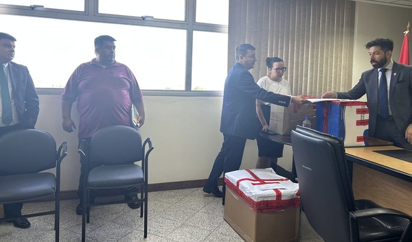 Juraron peritos que extraerán datos de los celulares de “Lalo” Gomes y su hijo