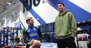 La Nación / Enciso da bienvenida a Gómez en el Brighton
