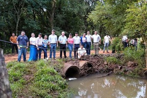 Gobierno de Itapúa inicia la construcción del puente sobre el arroyo Potiy