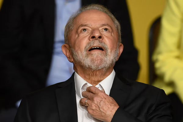 MUNDO | Lula está “neurológicamente perfecto” tras su cirugía en la cabeza