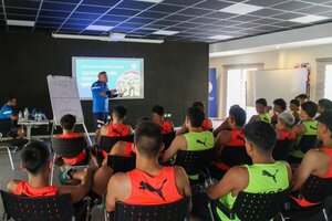 La Albirrojita comenzó con los preparativos para el Sudamericano Sub 20 - 1000 Noticias