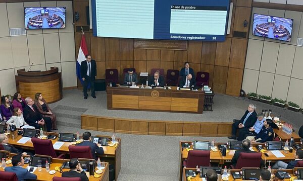 Salomón buscaría una bancada de contra peso a HC: “No hay porque asustarse”, dice Bachi