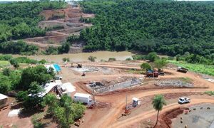 Avanza construcción del nuevo puente sobre el río Monday