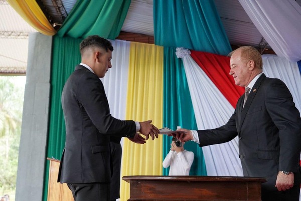 Celebran graduación de 79 nuevos técnicos en Mecanización Agrícola del CEMA - Pirapó