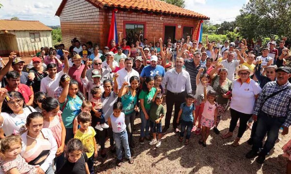 Entregan viviendas a 51 familias de Itapúa – Prensa 5