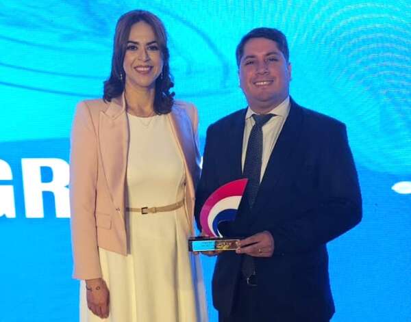 Banco Atlas es líder por cuarto año consecutivo en financiamiento para la primera vivienda con fondos de AFD - Empresariales - ABC Color