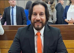 Opositor plantea aprovechar conflicto entre colorados - ADN Digital