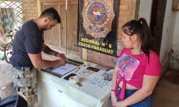 SENAD captura a mujer que vendía drogas a niños y adolescentes
