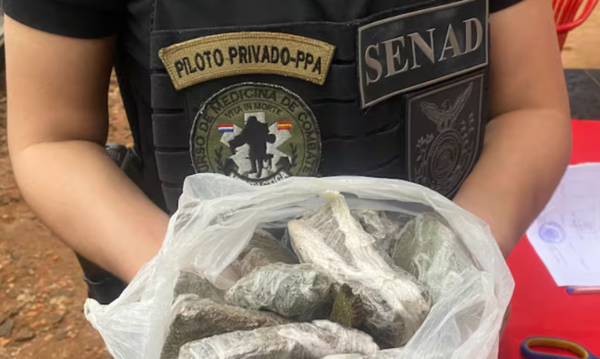 Allanan prostíbulo y confiscan más de 2.400 dosis de cocaína