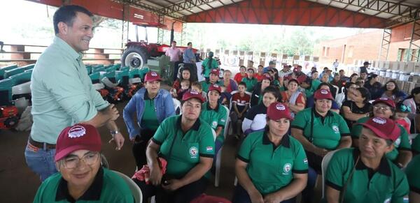 Acompañamiento del MAG a productores de Caaguazú: “El abandono del campo no tiene lugar en este Gobierno” • PARAGUAY TV