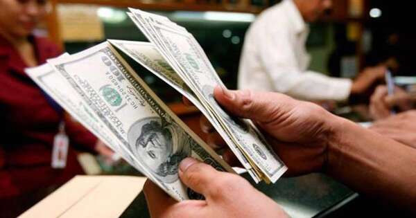 La Nación / Remesas de paraguayos podrían cerrar el año con USD 720 millones, estiman desde UIP