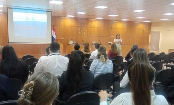 Realizaron conversatorio sobre el Código de Ética Judicial en Encarnación