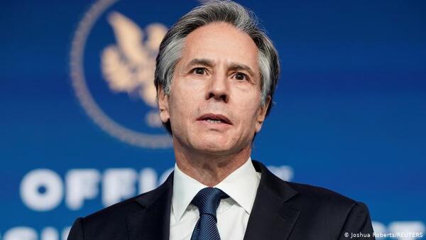 Blinken afirmó en Turquía que es imperativo combatir a los yihadistas del Estado Islámico en Siria