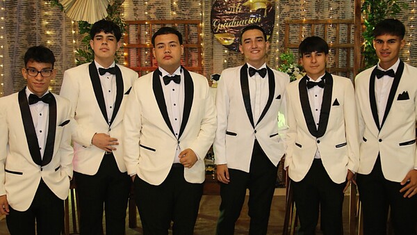 Fiesta de egreso del Colegio Pablo L. Ávila