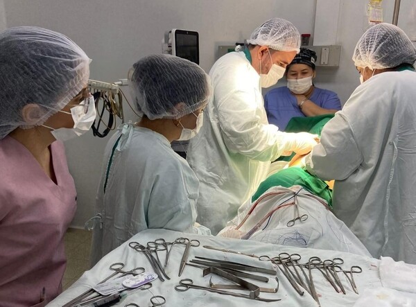 Exitosa cirugía de alta complejidad en el Hospital Distrital de Hernandarias - ADN Digital