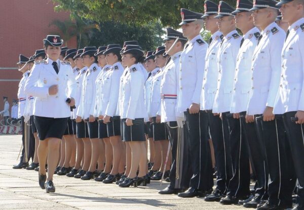 Unos 5 mil nuevos agentes se incorporarán a la Policía Nacional, anuncian - Unicanal