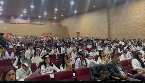 Emocionante celebración de Graduación de Saint Sebastian School en Concepción
