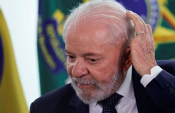 Lula da Silva apareció por primera vez tras la cirugía intracraneal: “Les pido que se queden tranquilos”