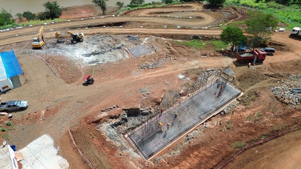 Progresa la construcción del nuevo puente sobre el río Monday - 1000 Noticias