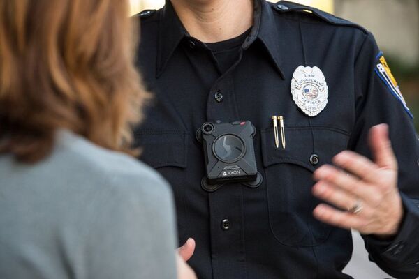 Agentes de la Policía Municipal Fiscalizadora implementan cámaras corporales en sus intervenciones - ADN Digital