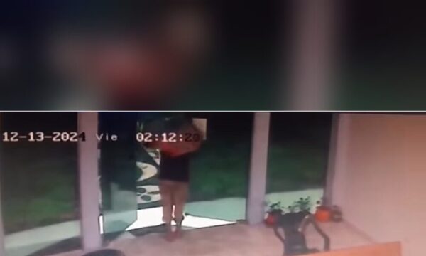 (VIDEO)Infeliz se robó alcancía de una capilla con aporte de creyentes