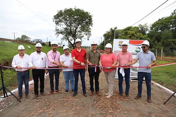Gobernación inaugura y da inicio a importantes obras en Santa Rita | DIARIO PRIMERA PLANA