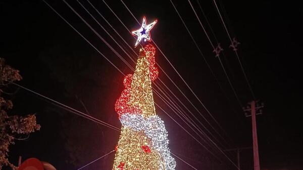 Asunción carece de decorados festivos en sus calles, pero rechaza la donación de un árbol navideño