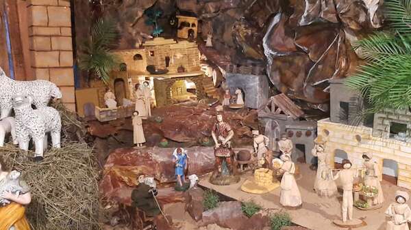 Nacimiento y ofrendas, una tradición de siglos - ABC Revista - ABC Color