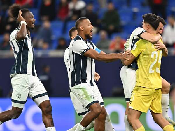 Copa Intercontinental: Pachuca gana por penales y definirá con el Real Madrid - Fútbol Internacional - ABC Color