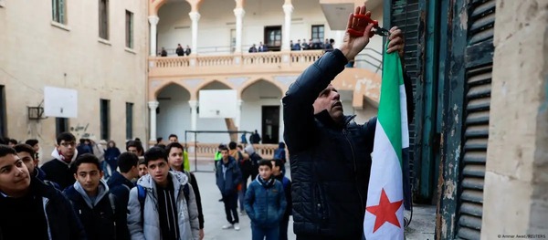Siria: reabren los colegios a una semana de caída de Al Asad - ADN Digital