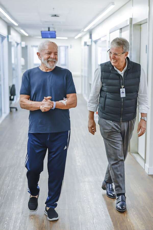 Lula recibe el alta hospitalaria tras ser sometido a cirugía por hemorragia intracraneal - Mundo - ABC Color