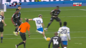 ¡Era un golazo!: Julio Enciso volvió a jugar en Brighton y estuvo picante