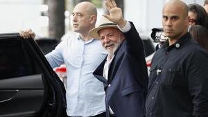 Lula dice que se "preocupó" por su salud tras la cirugía por hemorragia intracraneal