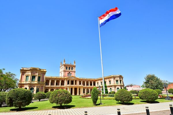 Tecnología y productividad laboral en Paraguay: ¿Cómo la pandemia redefinió la economía del trabajo? - MarketData