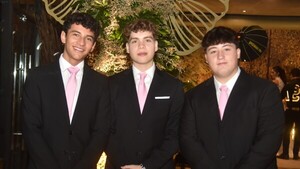 Emotiva fiesta de alumnos del St. Anne’s School
