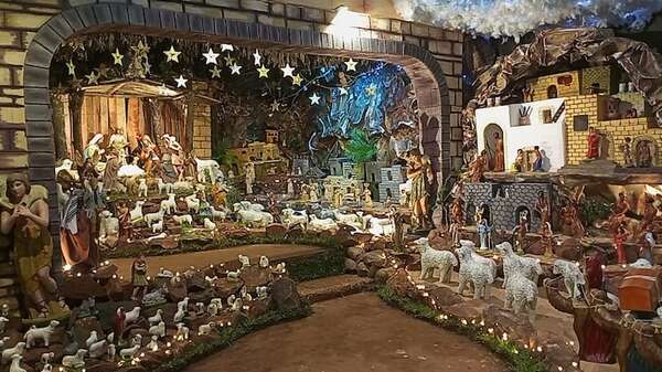 Pesebre gigante de la familia Sánchez de Itauguá vuelve encender sus luces - Nacionales - ABC Color