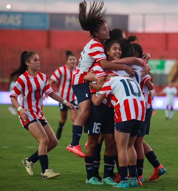 Debut auspicioso de Albirroja femenina en la Ladies Cup