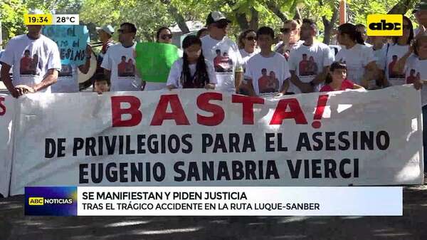 Video: familiares de fallecidos en ruta Luque-San Bernardino se manifiestan y piden justicia - ABC Noticias - ABC Color