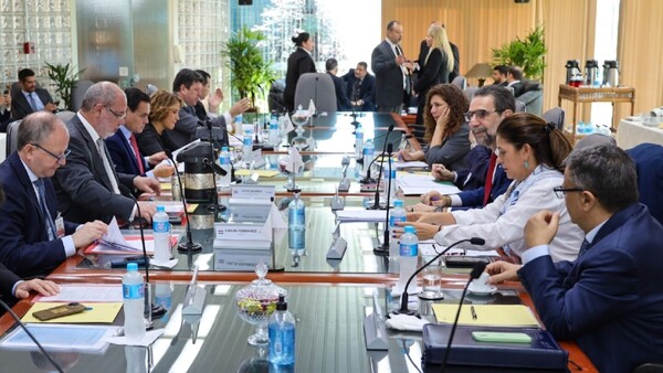 Consejeros van a informar sobre Itaipú en reunión con Peña