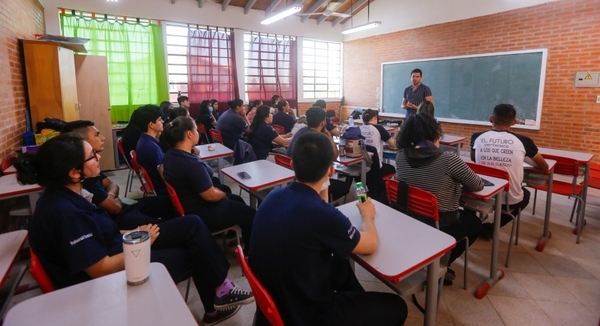 CAFEEI aprueba el cierre del programa de formación docente - PROCEMA